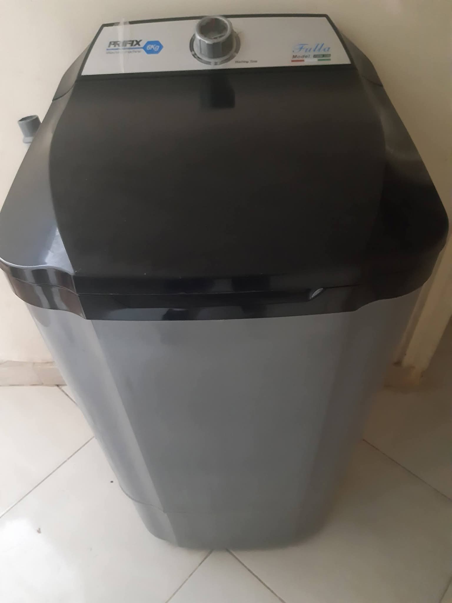 غساله عاديه حوض واحد 6 كيلو استعمال شهرين