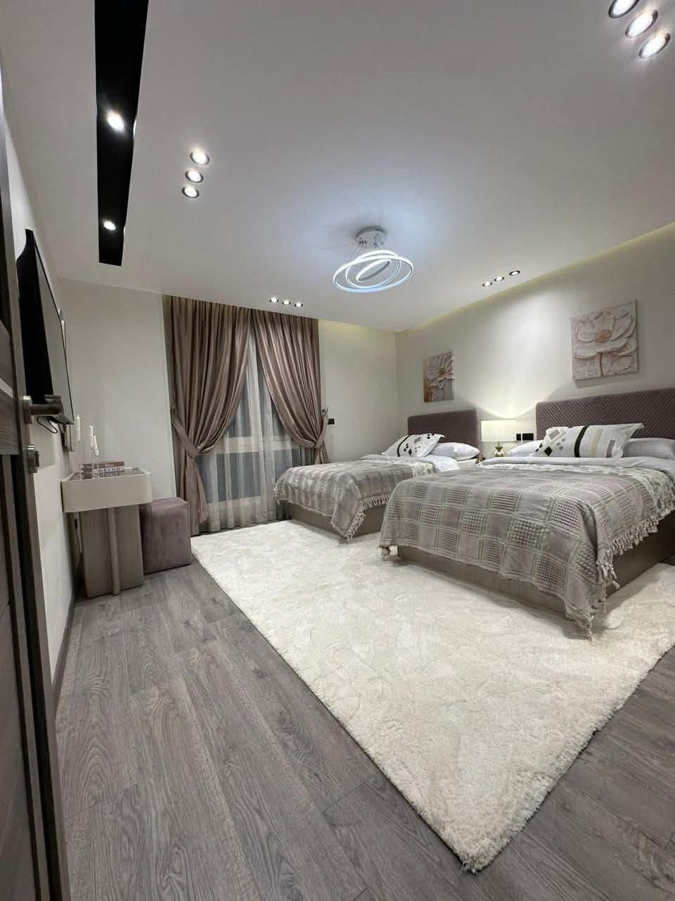 شقة للبيع في التجمع الخامس  استلام فورى