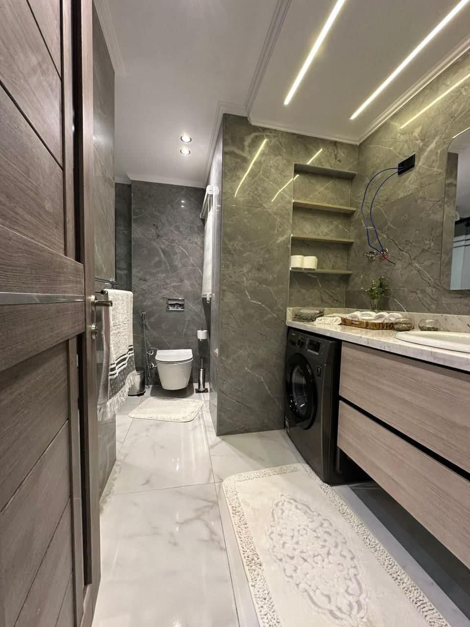 محتاجه ابيعها الشقة دي في كمبوند في التجمع الخامس