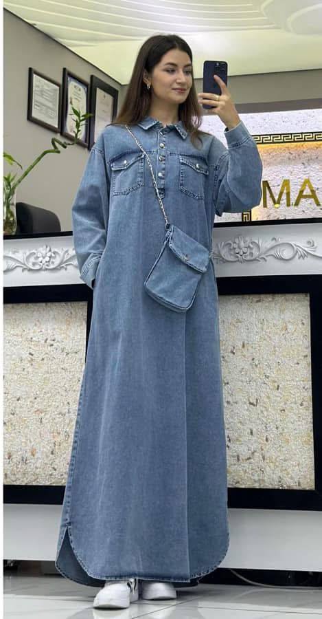 الموديل👈 مني دريس بي شنطه  😂 🙈🌚🌟