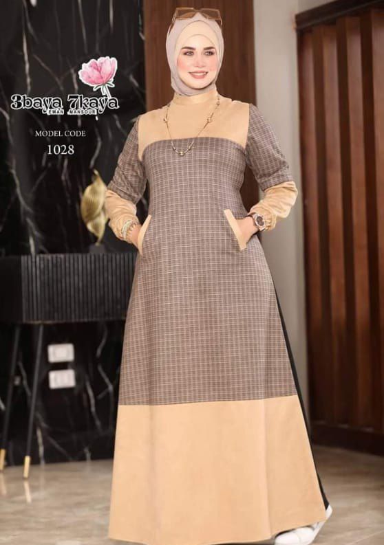 🌿 الموديل: دريس كاروه ف ساده