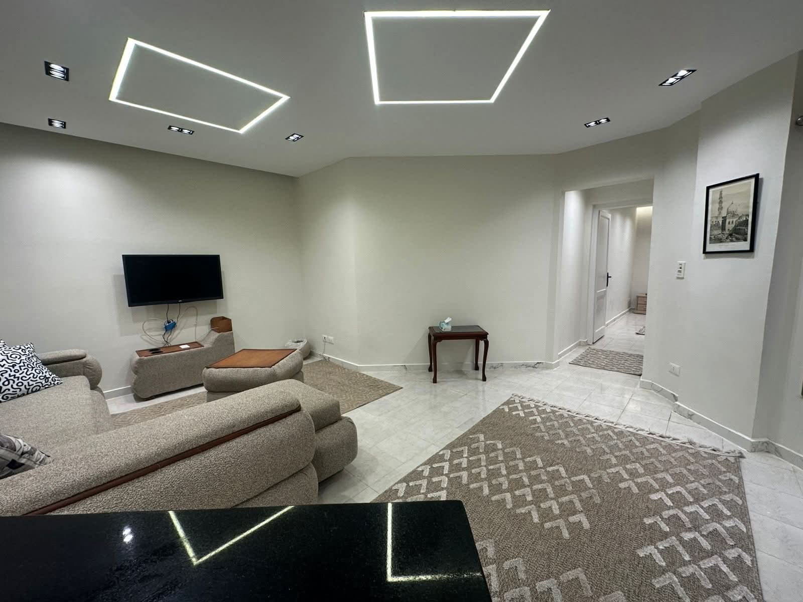 شقه للبيع في مكان مميز جدا